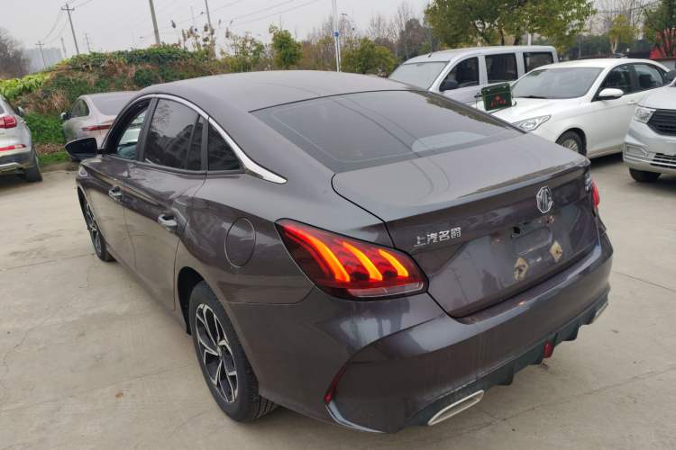 Used MG 5 2021 Revised Version 180 DVVT CVT Youth Luxury Edition Exterior 2