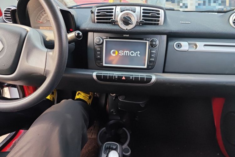 Used smart fortwo 2015 1.0 MHD Comfort Travel Edition
