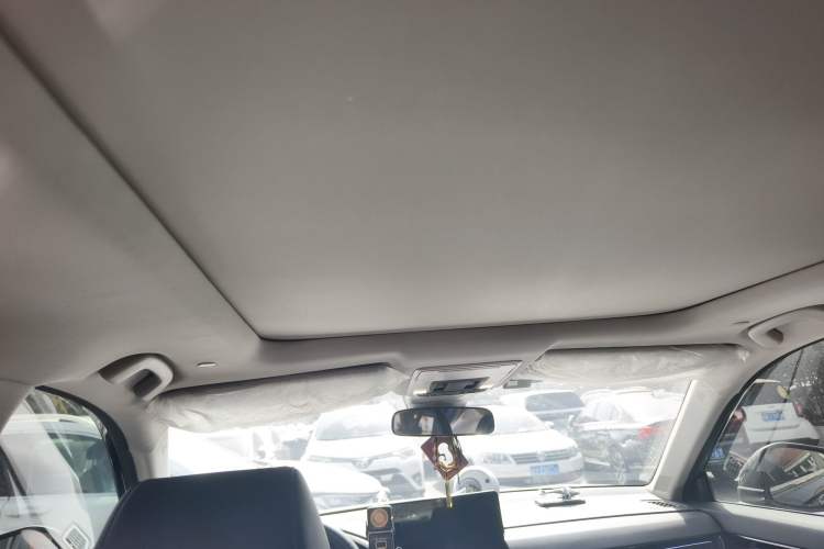 Used Honda Breeze 2025 240TURBO Two-Wheel-Drive Luxury Edition 5 Seats Headliner