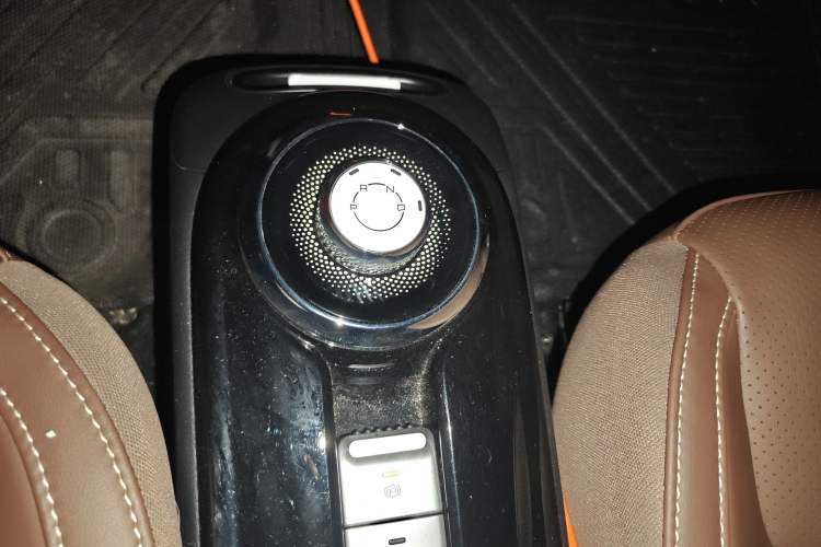 Used Wuling Bingo 2024 333 km Enjoyment Version Gear Lever