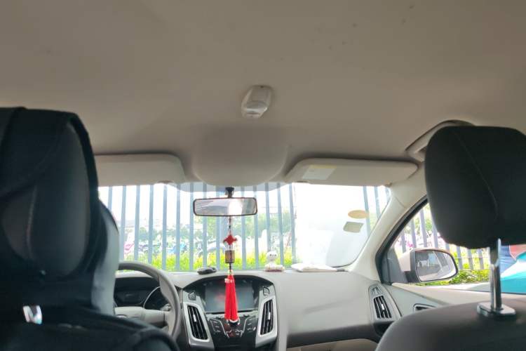 Used Ford Focus 2012 Sedan 1.6L Automatic Comfort Model