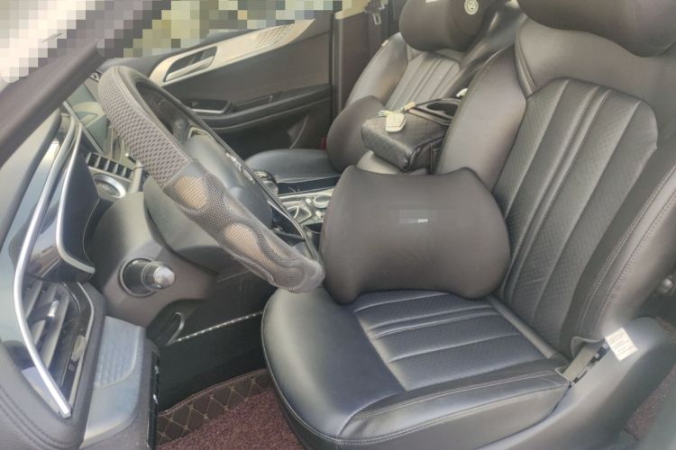 Used Soueast DX7 2018 Prime 1.5T Manual Luxury Model China V Standard
