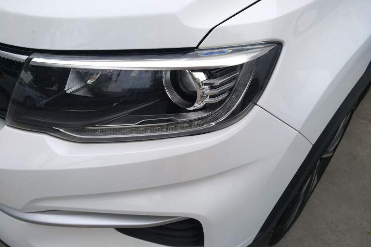 Used CHANGAN CS35PLUS 2019 1.4T DCT CoolLink Blue Whale Edition Left Front Headlight