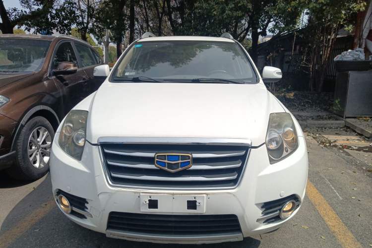 Used Geely Auto GX7 2015 Sports Edition 2.0L Automatic Luxury Upgrade Version China V Standard