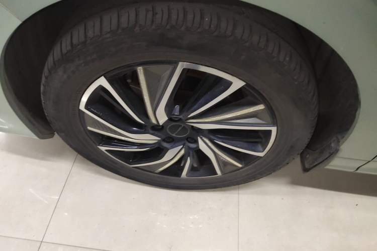 Used FORTHING Yacht 2022 1.5T DCT Chasing-the-Waves Edition