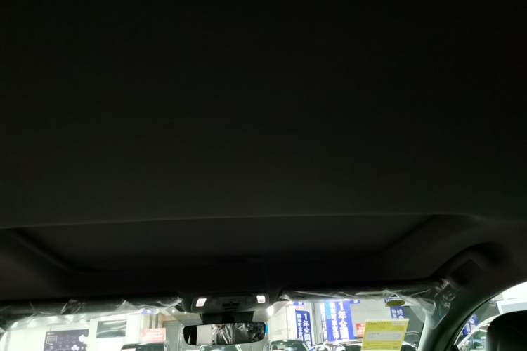 Used Toyota Granvia 2026 Model 2.5L Hybrid Prestige PLUS Four-Wheel Drive Edition
