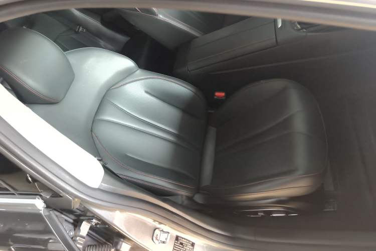 Used XPeng P7 2021 480E Right Front Seat