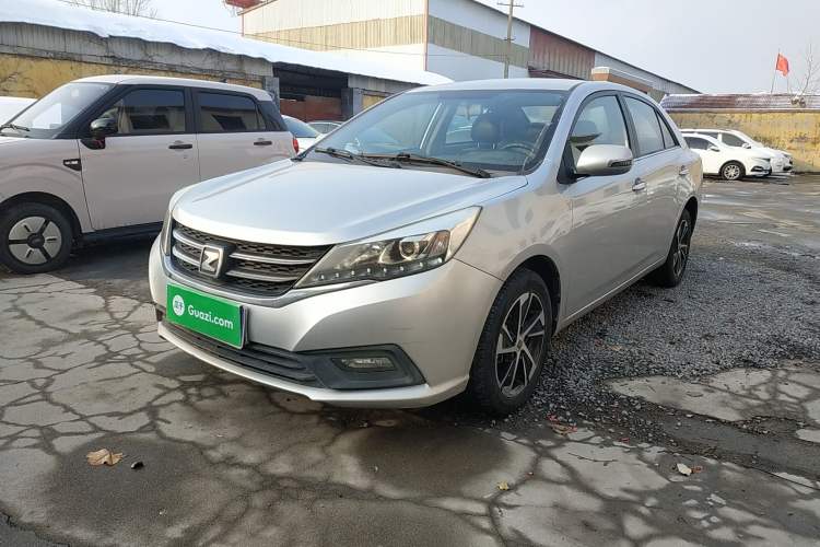 Used Zotye Z300 2014 New Vision 1.5L Manual Luxury Model