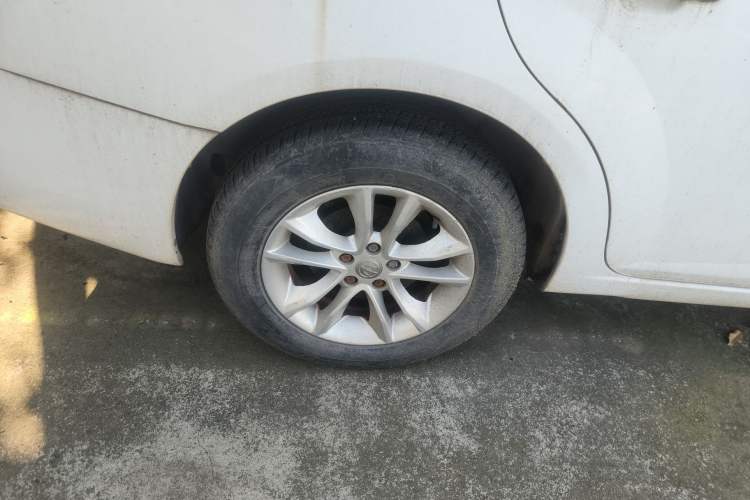 Used Brilliance H330 2013 1.5L Manual Comfort Model
