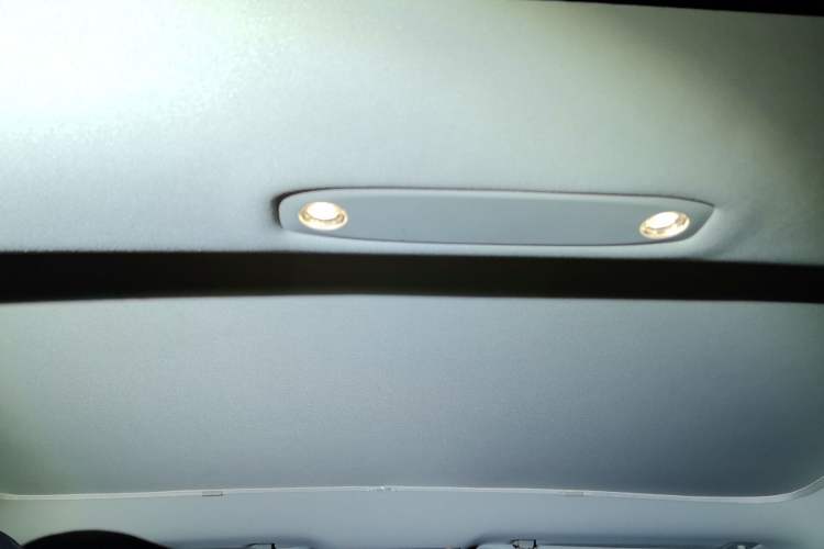 Used Tesla Model 3 2020 Refreshed Version Long-Range Rear-Wheel Drive Headliner