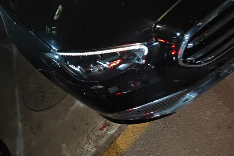 Used Mercedes-Benz E-Class 2023 E 260 L Right Front Headlight