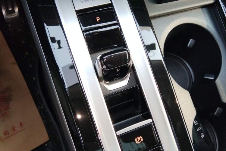 Used Volkswagen Tavendor 2023 380TSI Four-Wheel Drive R-Line Cruise Edition Gear Lever