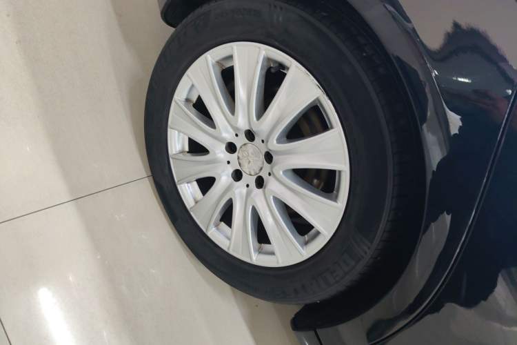 Used Mercedes-Benz S-Class 2014 S 320 L Business Model