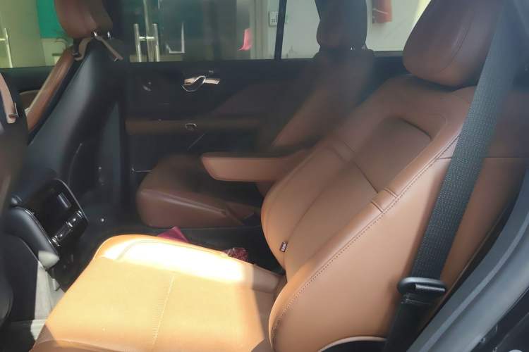 Used Lincoln Aviator 2023 3.0T V6 All-Wheel-Drive Zunya Cruise Version Six Seats
