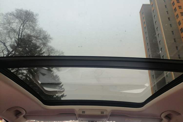 Used Volkswagen Tayron 2021 280TSI Two-Wheel Drive Luxury Smart Connectivity Version
