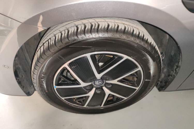 Used BYD Qin L 2025 DM-i Smart Drive 120KM Superior Model Exterior 4