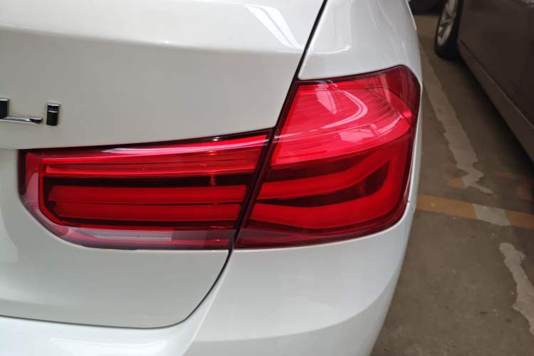 Used BMW 3 Series 2018 320Li Fashion Model
