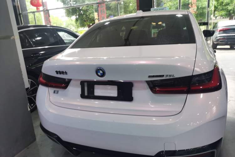 Used BMW i3 2022 eDrive 35 L Rear