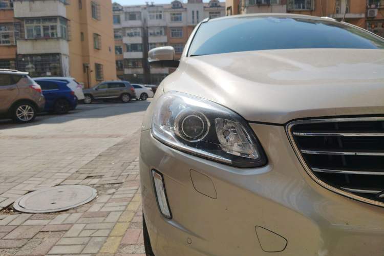 Used Volvo XC60 2015 T5 Smart Upgrade Model