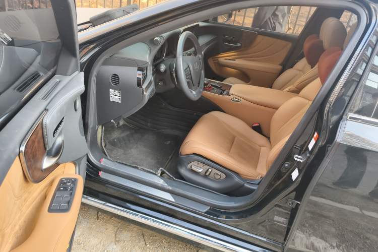 Used Lexus LS 2021 500h Excellence Edition