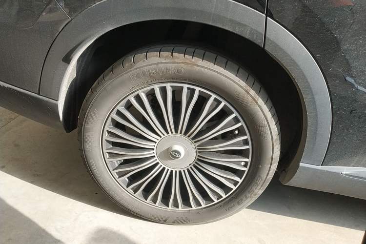 Used Chery Tiggo 8 L 2024 2.0T Two-Wheel Drive Luxury Edition 5 Seats