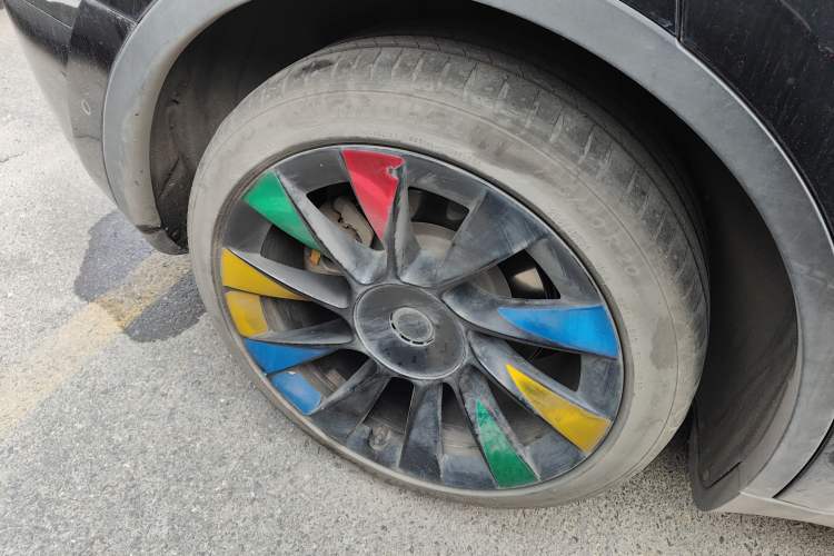 Used Tesla Model Y 2021 Long-Range All-Wheel-Drive Version