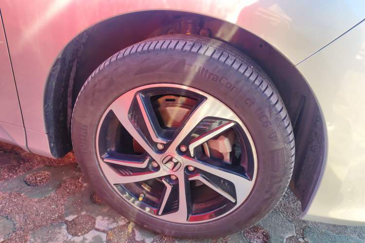 Used Honda Odyssey 2015 2.4L Supreme Edition
