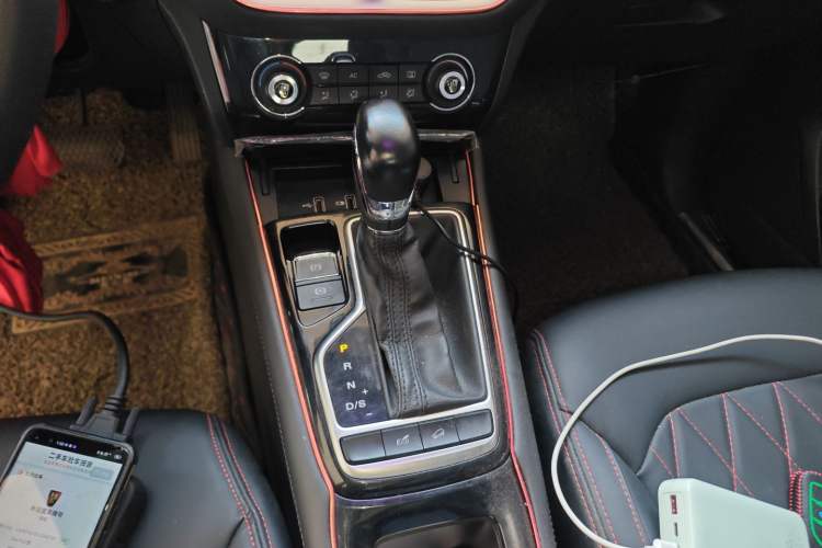 Used Roewe RX3 2020 1.6L CVT 4G Connected Ultra-Fun Elite Edition