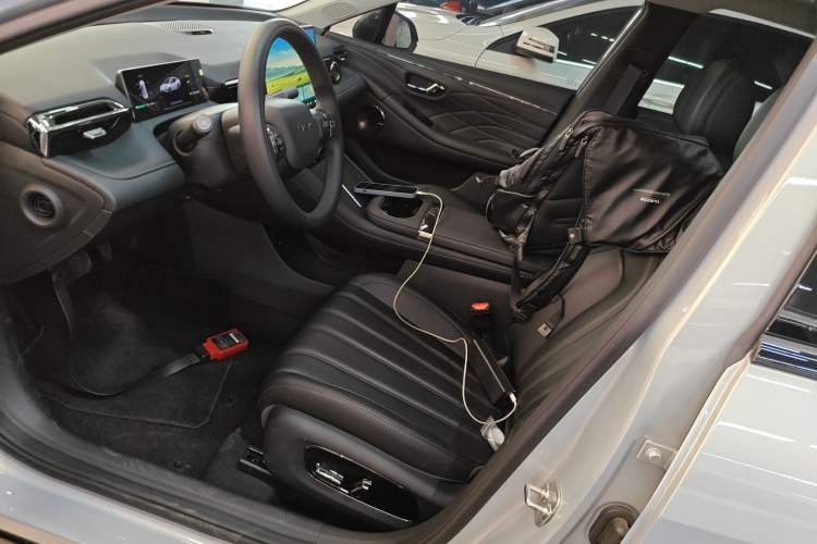 Used AION RT 2025 650 Zhijihao Edition
