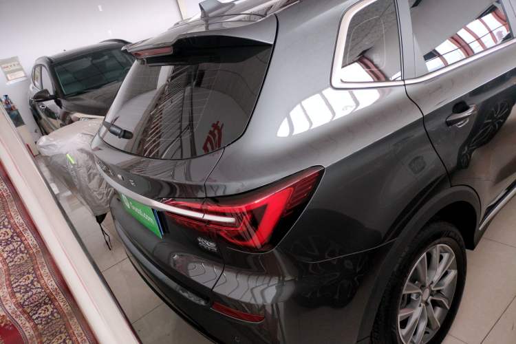 Used Roewe RX5 2023 PLUS 330TGI Automatic Trendsetting Smart Edition
