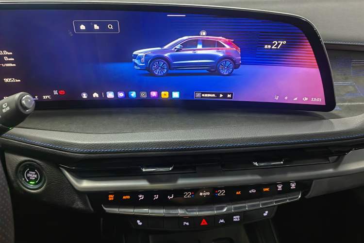 Used Cadillac XT4 2024 28T Four-Wheel Drive Luxury Version Audio And AC Panel