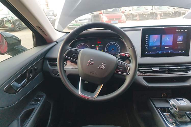 Used Hongqi E-QM5 2023 Base Travel Edition