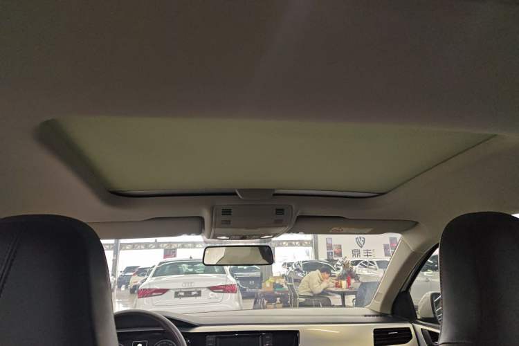 Used Volkswagen Polo 2019 Plus 1.5L Automatic Colorful Technology Edition