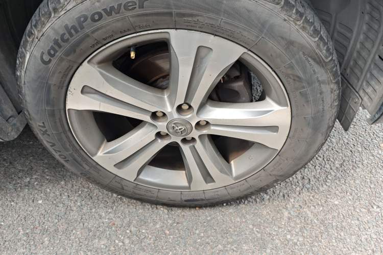 Used Toyota Highlander 2009 2.7L Two-Wheel Drive 7-Seater Luxury Edition
