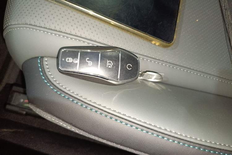 Used BYD Qin L 2025 EV 545KM Beyond Version
