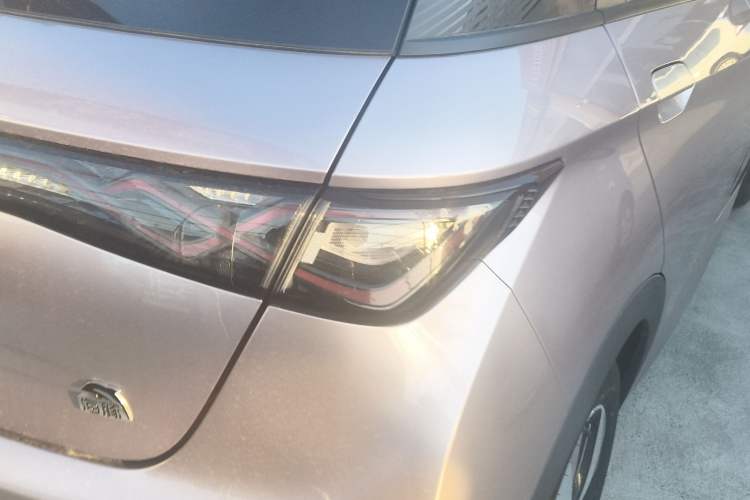 Used BYD Dolphin 2023 420 km Fashion Edition Exterior 3