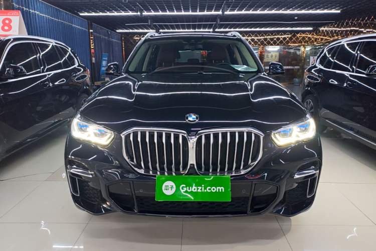 Used BMW X5 2022 Restyled xDrive 30Li Luxury Version M Sport Package Front