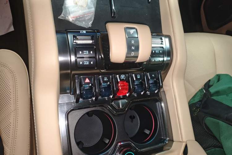 Used Formula Leopard 8 2025 Smart & Brave Flagship Edition 7 Seats