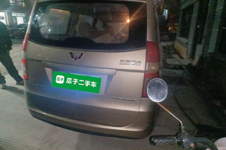 Used Wuling Hongguang 2013 1.5L Standard Version
