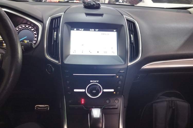 Used Ford Edge 2018 EcoBoost 245 Four-Wheel Drive Titanium 7-Seater