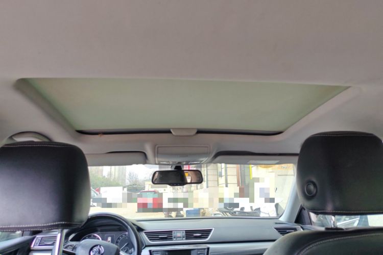 Used Skoda Superb 2016 TSI330 DSG Innovation Edition Headliner