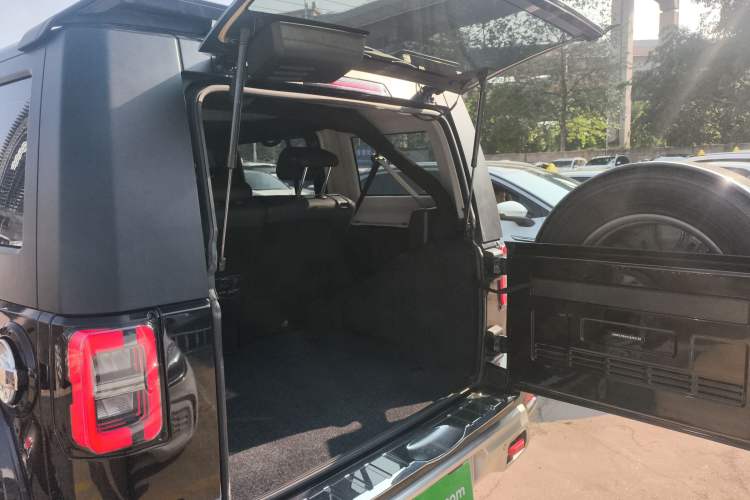 Used BAIC Off-Road BJ40 2020 2.0T Automatic Four-Wheel Drive Urban Hunter Edition Chivalrous Type
