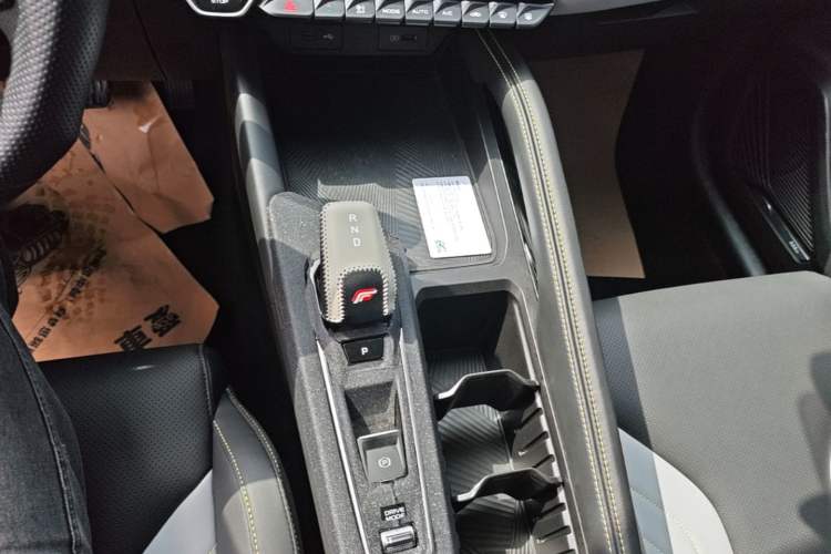 Used Geely Auto Coolray 2022 Bin Yue COOL 1.5TD DCT Hot Engine Edition Gear Lever