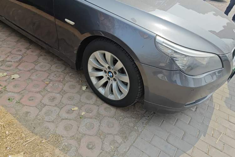 Used BMW 5 Series 2009 530Li Leading Model