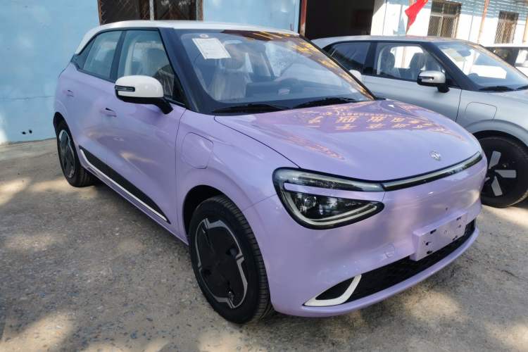 Used Dongfeng NAMMI 01 2024 New Edition 330 Plus Smart+
