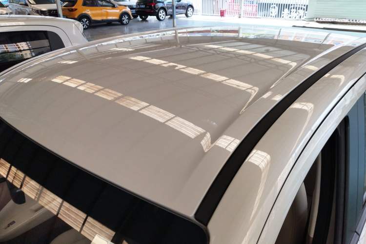 Used Wuling Hongguang MINIEV 2025 Four-Door Version Advanced Edition Roof