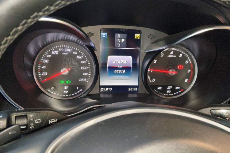 Used Mercedes-Benz GLC 2019 GLC 260 L 4MATIC Dynamic Model Instrument Cluster