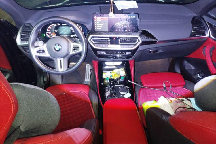 Used BMW X4 2022 M40i
