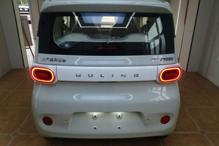 Used Wuling Hongguang MINIEV 2024 3rd Generation 215km Youth Edition