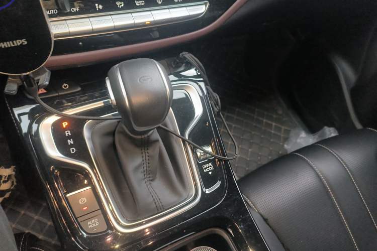 Used GAC Trumpchi M6 2023 PRO 270T DCT Luxury Edition Gear Lever